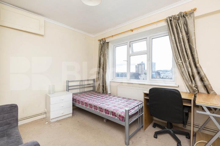 Perfect for 3 sharers and located in old street a zone 1 location Evelyn Walk, Old Street - Shoreditch